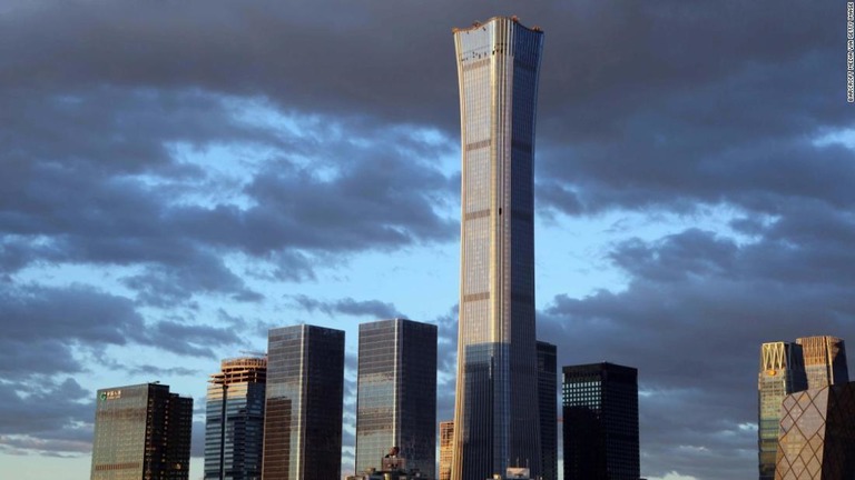 高さ５２８メートルの「中国尊」。中国では今年、８８棟の高層ビルが誕生した/Barcroft Media via Getty Image