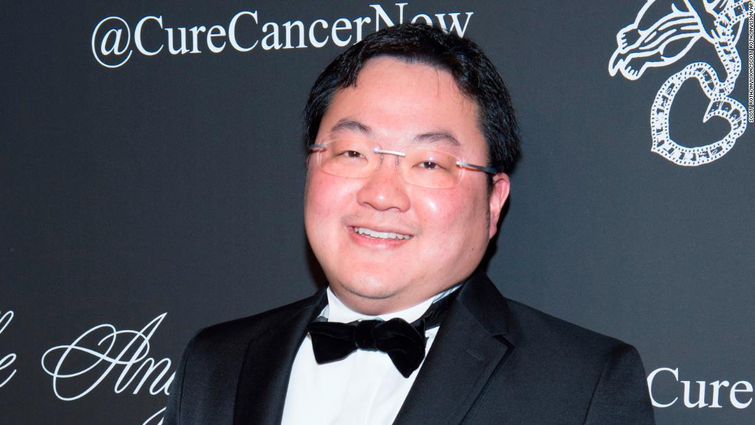 Cnn Co Jp 資金流用事件で訴追の実業家 クリスマスの人気キャラクターに マレーシア 1 2 Cnn Co Jp 資金流用事件で訴追の実業家 クリスマスの人気キャラクターに マレーシア 1 2