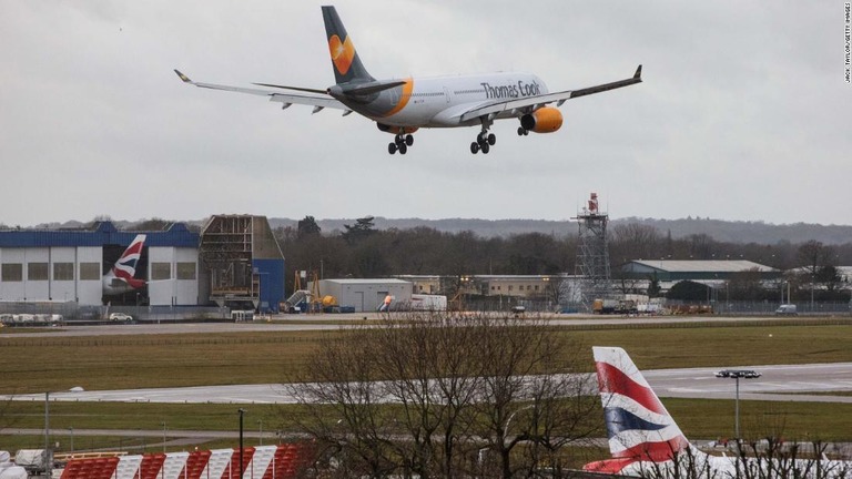 運航を再開した英ガトウィック空港/Jack Taylor/Getty Images