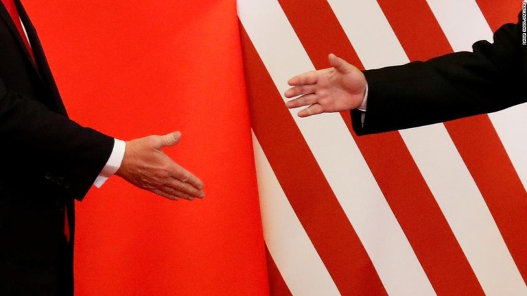 米中間の通商協議について日程の延長が決まった/Damir Sagolj/Reuters