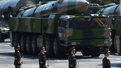 中国が弾道ミサイル配備、米軍の「航行の自由」作戦に対抗