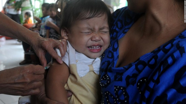 フィリピン全土ではしかが大流行している/NOEL CELIS/AFP/AFP/Getty Images
