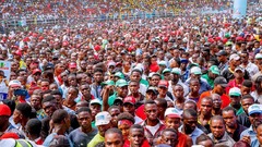 大統領選の集会で群衆殺到、４人死亡　ナイジェリア