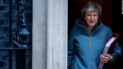 英首相、ＥＵ離脱案の採決を延期　３月１２日が新たな期限に