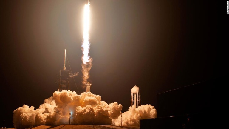 スペースＸが、新型の有人宇宙船「クルードラゴン」を打ち上げた/Tony Gray/NASA