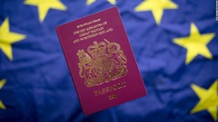 英国民３５０万人の渡航に支障の恐れ、８日までにパスポート更新を　英消費者団体