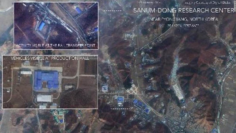 デジタルグローブが２月２２日に撮影した平壌近郊の山陰洞にあるロケット製造施設/DigitalGlobe