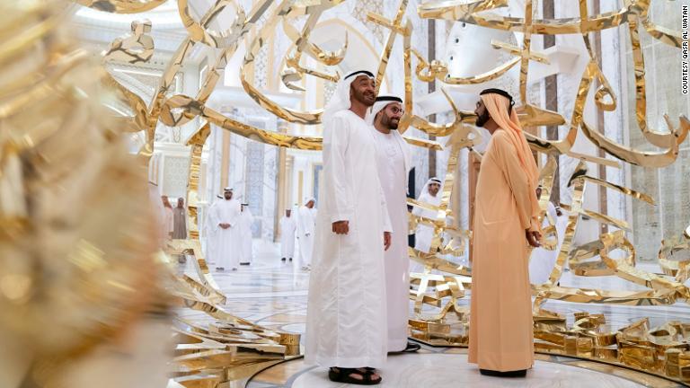 ムハンマド副大統領兼首相は公開記念式典で、カス―ル・アル・ワタンはＵＡＥ発展の重要なシンボルになると述べた/Courtesy Qasr Al Watan