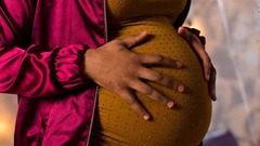 子宮が２つある女性、２６日間隔で３児を出産　バングラデシュ