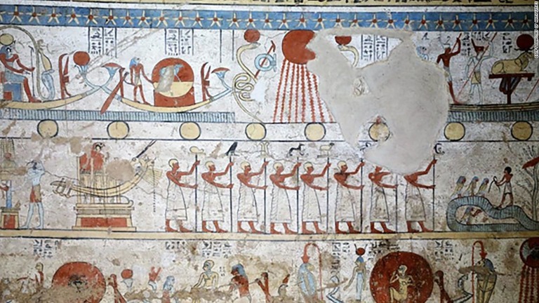 エジプトで新たに墓が発掘され、ミイラなどが見つかった/Egypt Ministry of Antiquities