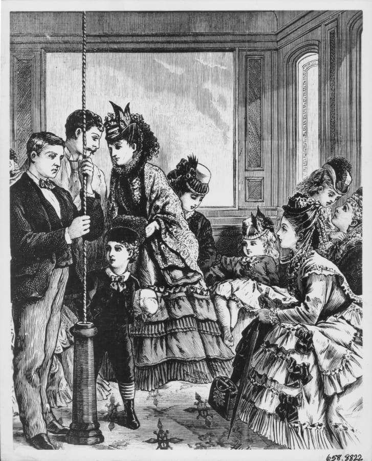 1873年に米マンハッタンのロード・アンド・テイラー百貨店に導入されたエレベーターの様子/Archive Photos/Archive Photos/Getty Images