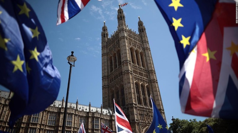 英国のＥＵからの離脱について、１０月末までの期限延長が認められた/Dan Kitwood/Getty Images