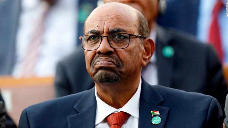 スーダンのバシル大統領がクーデターにより実権を奪われた/Burhan Ozbilici/AP