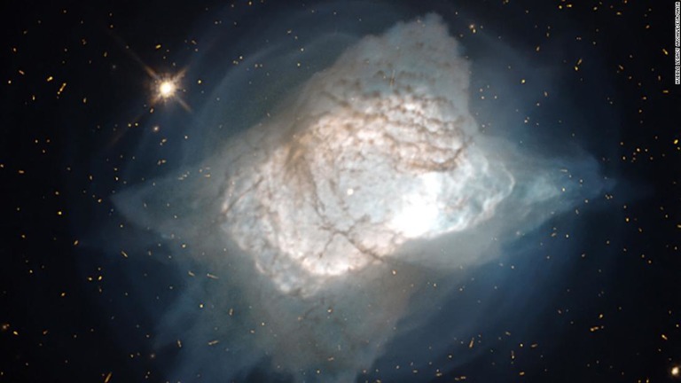 宇宙誕生後最初に形成された分子イオンを宇宙空間で初めて検出/Hubble Legacy Archive/ESA/NASA
