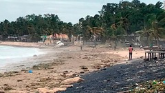 モザンビークにサイクロン「ケネス」上陸、３万人が避難