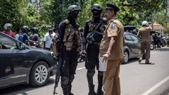 スリランカ、夜間外出禁止令を延長　捜索でＩＳＩＳの旗や爆薬発見