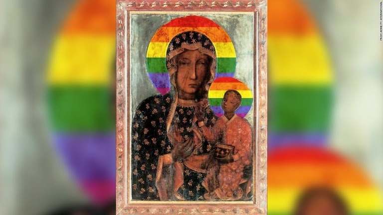 「黒い聖母」と呼ばれる絵画に虹色の光輪を描いたことで女性が訴追された/from Amnesty International