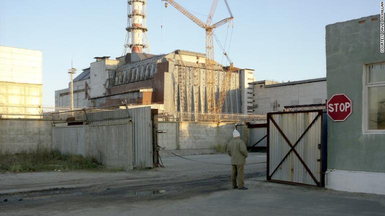 マクミラン氏は最初の旅で、放棄された建物など不気味な写真を数多く撮影した/Courtesy David McMillan