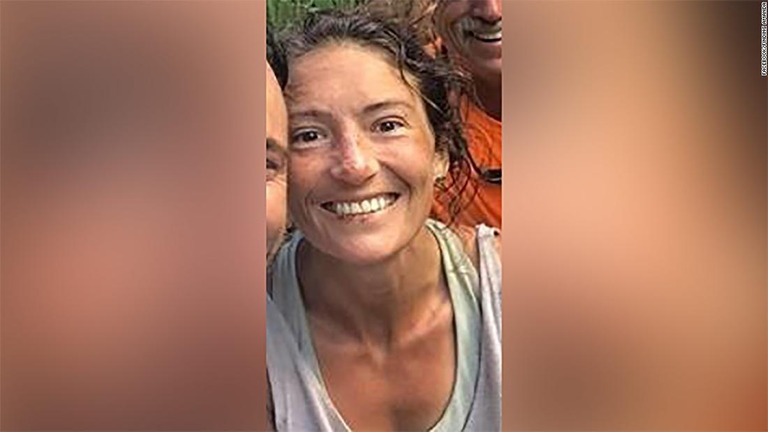 ハイキング中に行方不明となったアマンダ・エラーさんが約半月ぶりに無事に発見された/Facebook/Finding amanda