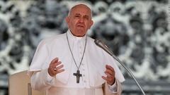 人工中絶は「殺し屋を雇う」も同然　ローマ法王、国際会議で発言