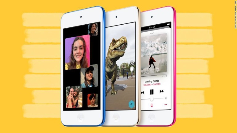 携帯音楽プレーヤー「ｉＰｏｄ　ｔｏｕｃｈ」の新製品が発表された/Photo Illustration: Apple / CNN