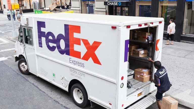 米フェデックスがファーウェイの小包を無断転送したとして中国から捜査を受けている/Shutterstock
