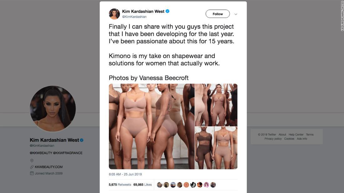 「キモノ」と名付けた下着コレクションに対して文化の盗用との批判が出ていた/Kim Kardashian/Twitter