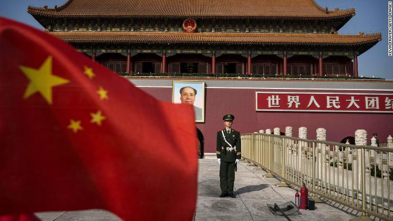 新たな国際空港が今年オープンするとして話題を集める中国・北京は９位/Kevin Frayer/Getty Images