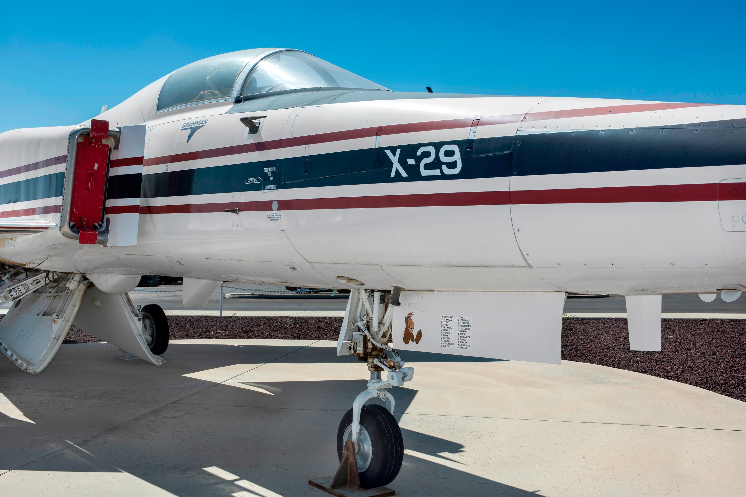 ２機のＸ２９のうち１機は現在、アームストロング飛行研究センターにある/NASA/Ken Ulbrich