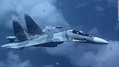 米軍機とベネズエラ軍機が異常接近、双方が非難応酬