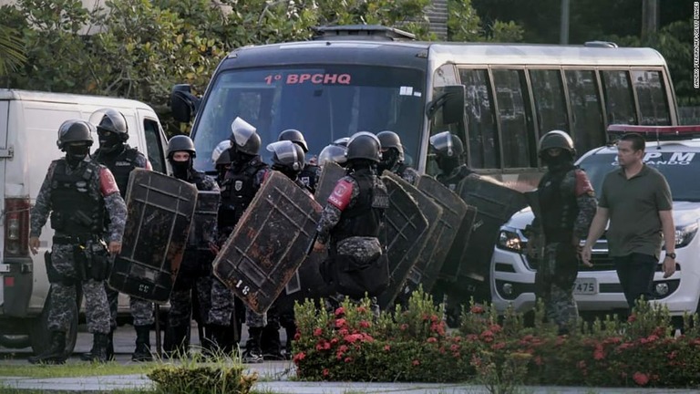 ブラジル・パラ州の刑務所で暴動が起き、５０人以上が死亡した/Sandro Pereira/AFP/Getty Images