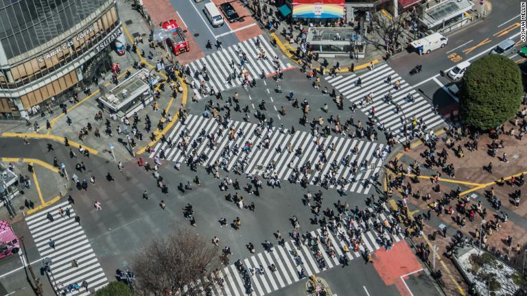 Cnn Co Jp 渋谷スクランブル交差点 世界で最もワイルドな交差点にようこそ