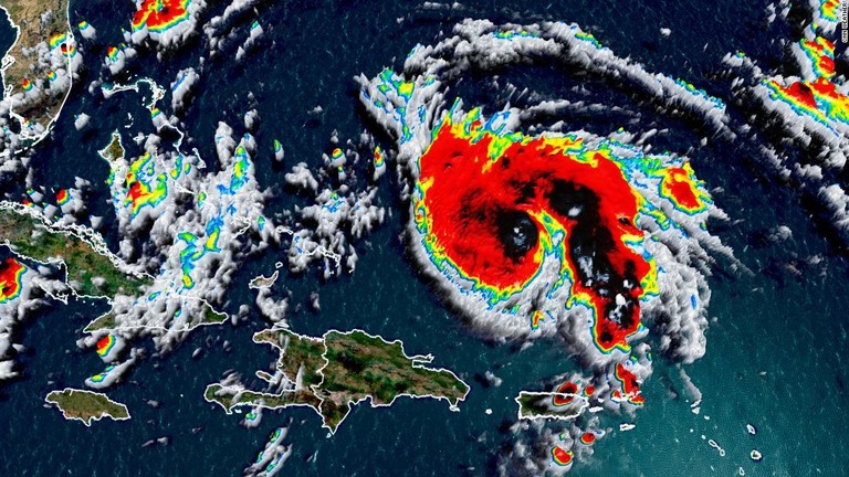 ハリケーン「ドリアン」の接近を受け米フロリダ州が厳戒態勢に/CNN Weather
