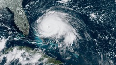 ハリケーン「ドリアン」、バハマに上陸　米フロリダ州も厳戒