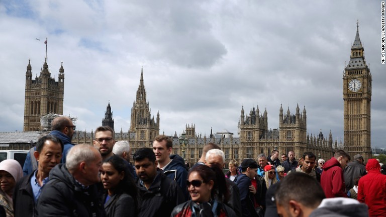 ３位、ロンドン（英国）：１９０９万人/Chip Somodevilla/Getty Images