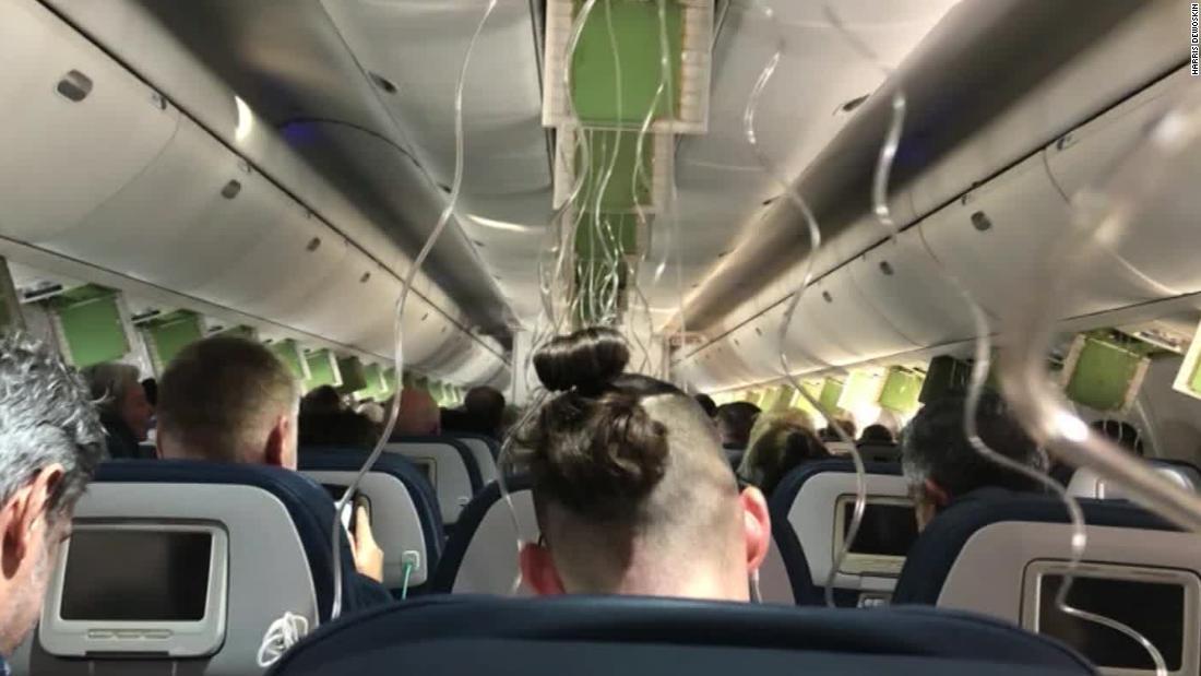 Cnn Co Jp 旅客機が一気に9千メートルの急降下 乗客パニック 米デルタ航空便 Cnn Co Jp 旅客機が一気に9千メートルの急降下 乗客パニック 米デルタ航空便