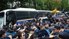 脱北した母親と息子が餓死か、ソウル市内で抗議デモ