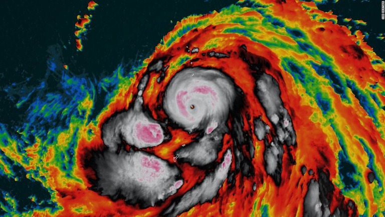 【ＣＮＮもびっくり】台風１９号が勢力急拡大、２４時間で風速４５メートル増「スーパー台風」に