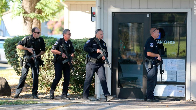 Cnn Co Jp 米カリフォルニア州の高校付近で発砲 １人負傷 １６歳生徒を拘束