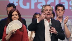 アルゼンチン大統領選、左派のフェルナンデス氏が勝利宣言　政権交代へ