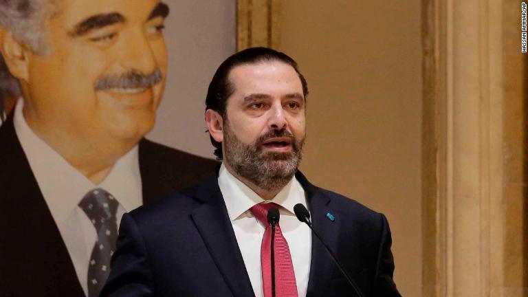 辞意を表明したレバノンのハリリ首相/Hassan Ammar/AP