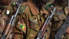 マリで軍拠点に襲撃、兵士ら５４人が死亡　政府は「テロ攻撃」