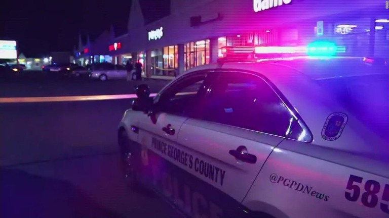 米メリーランド州にあるファストフードチェーン「ポパイズ」の店舗前で男性が刺されて死亡/WJLA