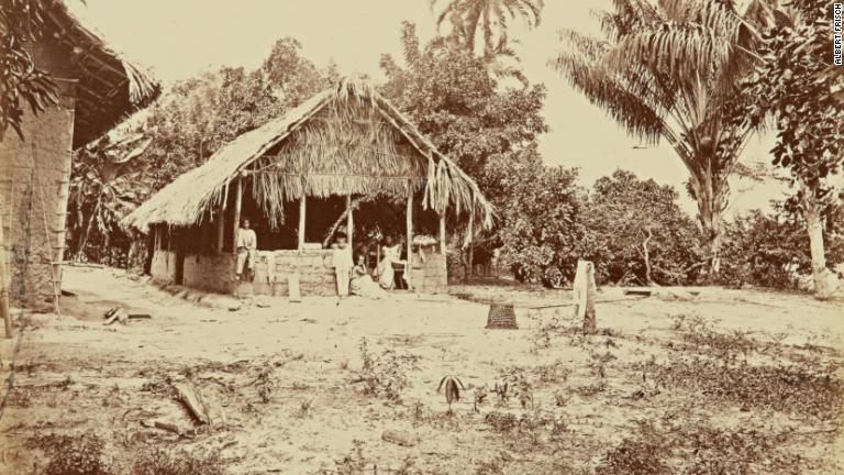 １８６７年、ドイツの写真家アルバート・フリッシュは５カ月間にわたるアマゾンへの撮影旅行に出かけた/Albert Frisch