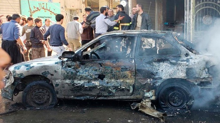 シリア北部で車が爆発し、死傷者が出た/AP
