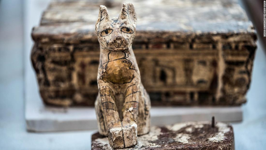 猫の像/KHALED DESOUKI/AFP via Getty Images