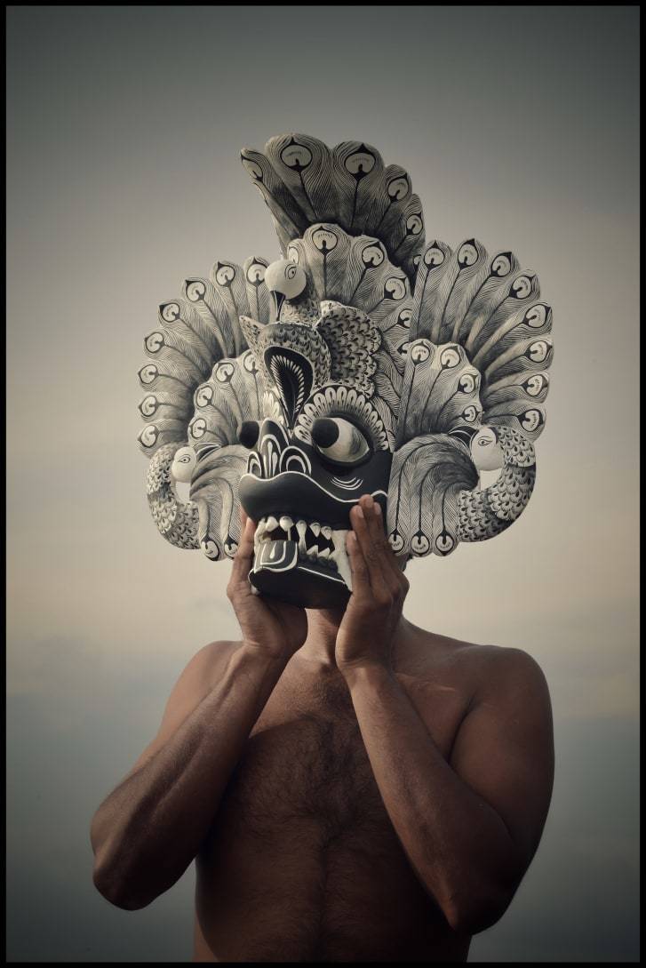 スリランカ南部に伝わる悪魔をかたどった儀式用マスク/Chris Rainier