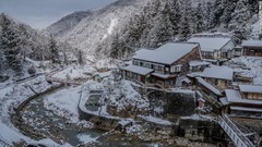 地獄谷を訪問したら日本の伝統的な旅館に泊まるのもいい