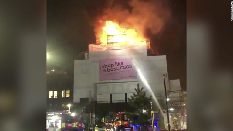 名門ライブハウス「ＫＯＫＯ（ココ）」で火災が発生した/@OliverCooper/Twitter