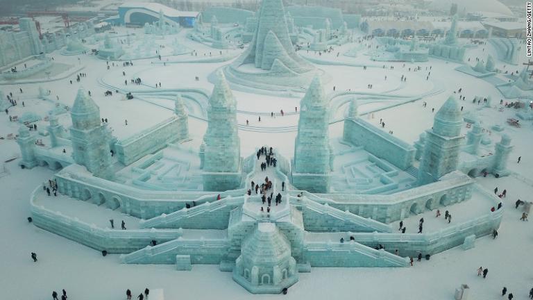 １月５日から開催されている「国際氷雪祭」/Lintao Zhang/Getty